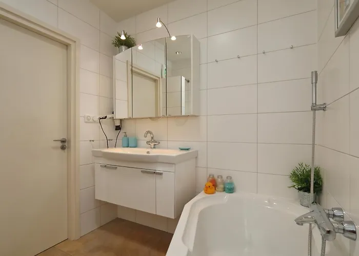 Sunnybeachhouse Aan Het Bos, Tussen Zee En Meer. نوردفايكرهاوْت